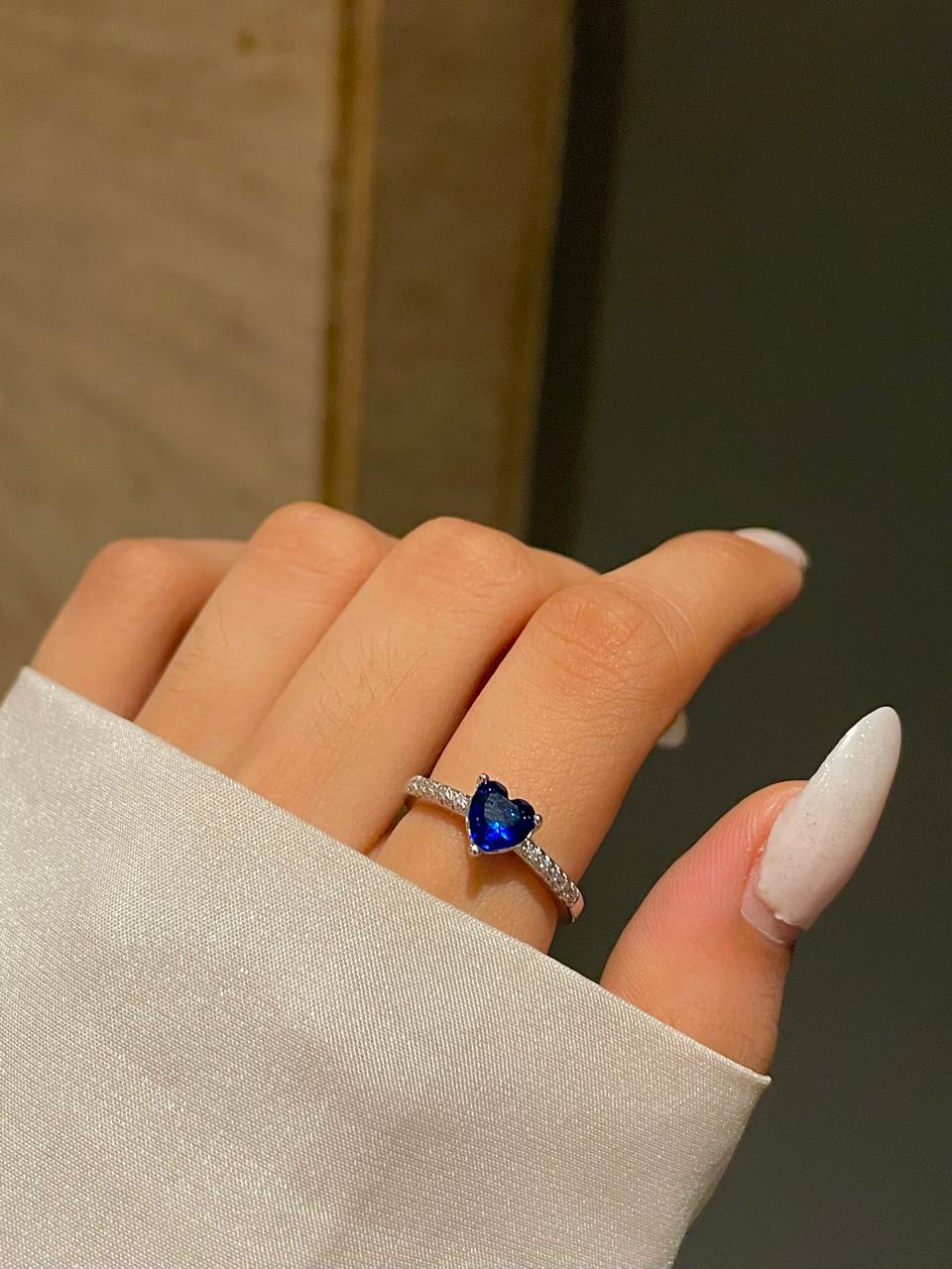 Magical Heart Ring- Royal Blue - Image 2