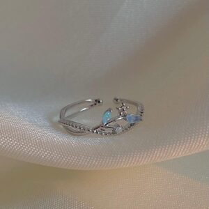 Wind wispers Dreamy Ring