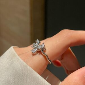 Dreamy Heart Ring- wavy