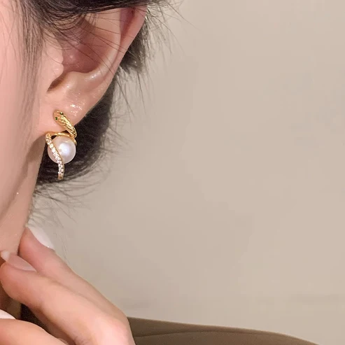 Slay n Slytherin Pearl Earrings - Image 2