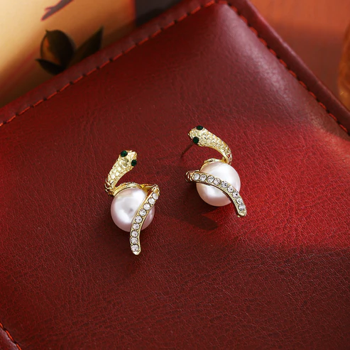 Slay n Slytherin Pearl Earrings - Image 3