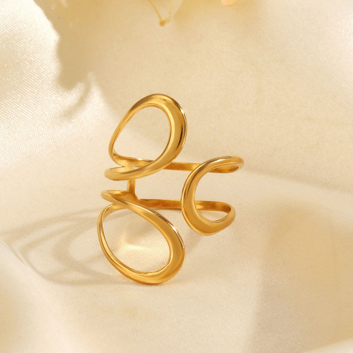Golden Coil Ring - Image 2