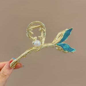Mermaid Twirl Hair Claw