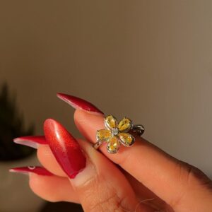 Sunshine Sweetheart Flower Ring
