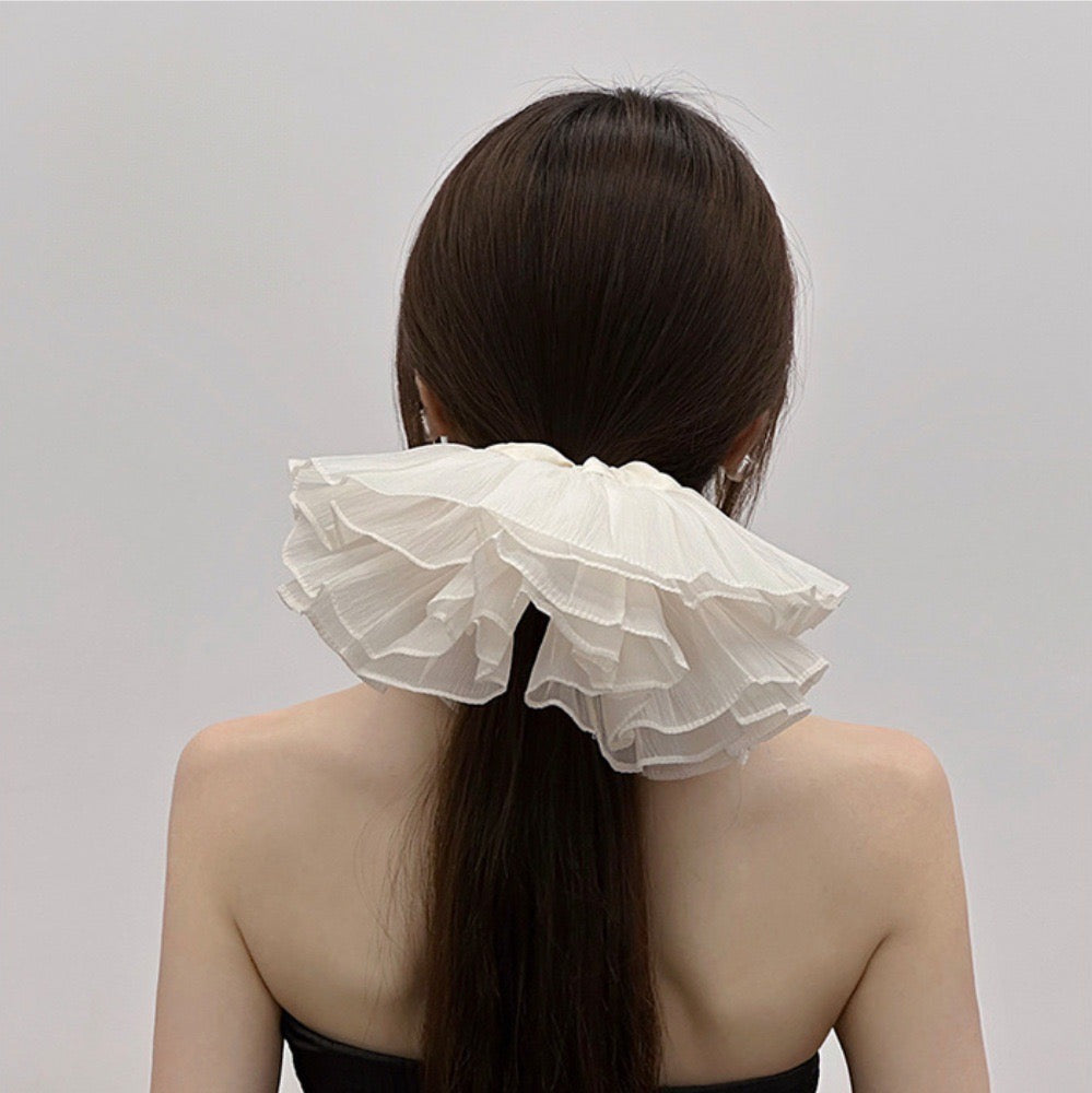 She’s extra! Frill Scrunchie - Image 2