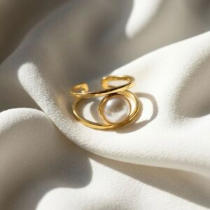 Pearly Muse Ring