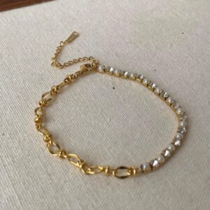 Pearly-hour Bracelet