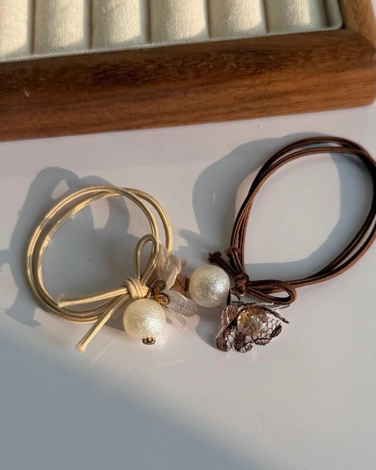 Hazelnut Pearly Hairtie