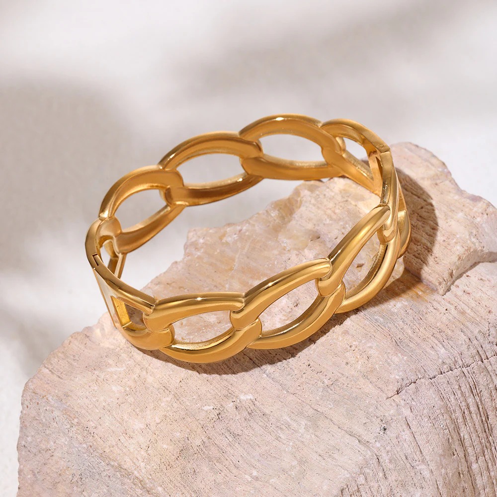 Golden Bond Bracelet - Image 2