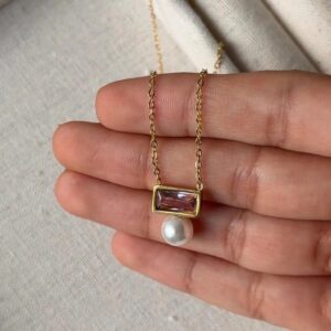 Pearls don’t Lie! Necklace (Pink)
