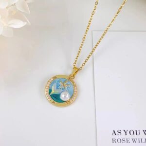 Beachy Horizon Vintage Necklace