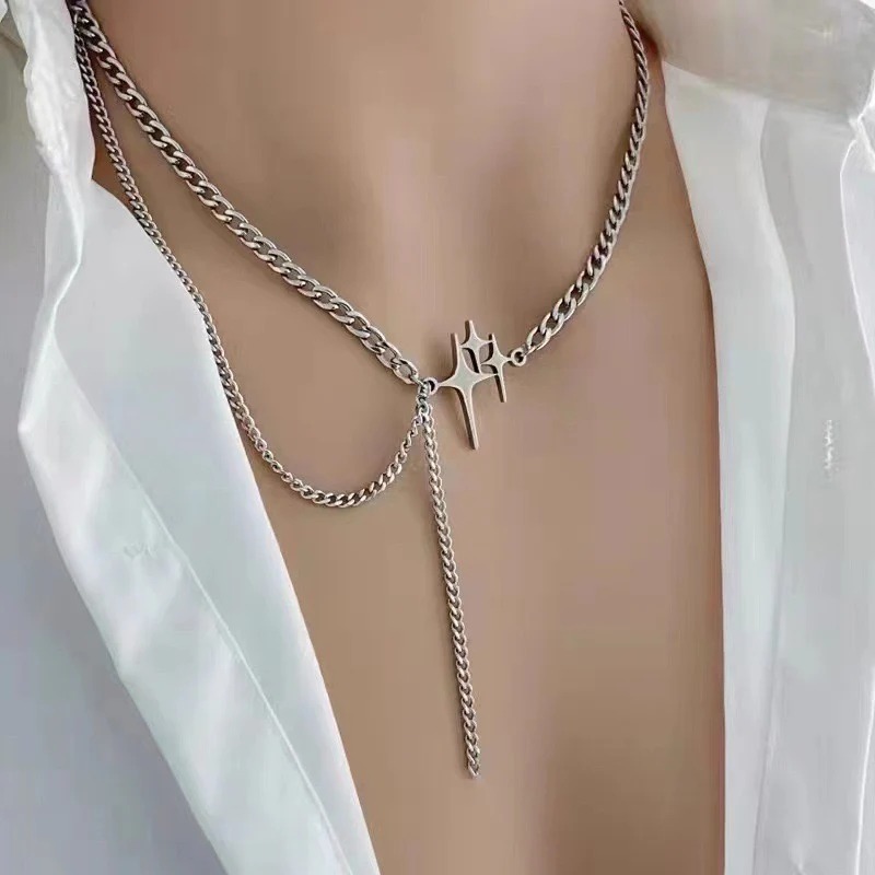 Silver Street Unisex Necklace - Image 2