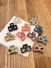 Mini Bow Claw Clutchers