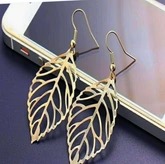 LAVISH LEAF EARRINGS