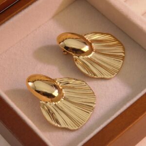 Golden Goddess Textured Earrings