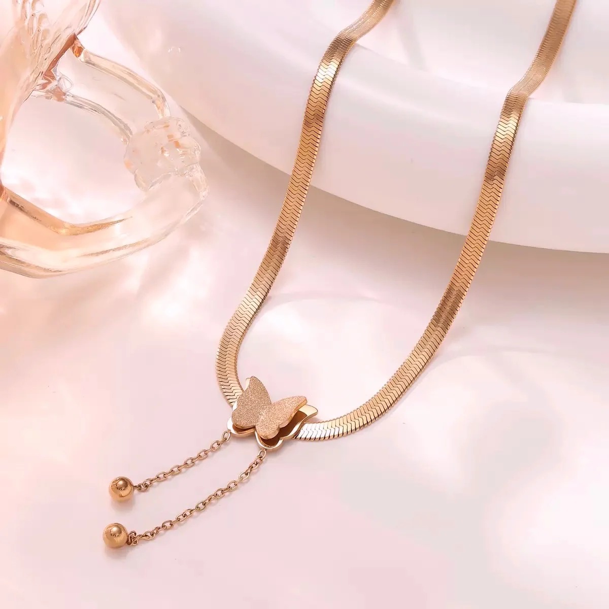 Amber Flutter Chunky Necklace