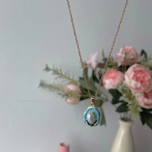 Lil Pearly Bloom Necklace