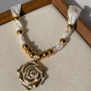 Milky Rose Ribbon Necklace