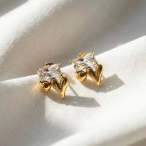 Bold Kinda Love Earrings