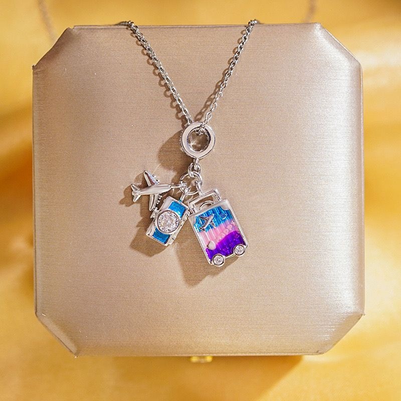 Vacay, OMW! Necklace - Image 3