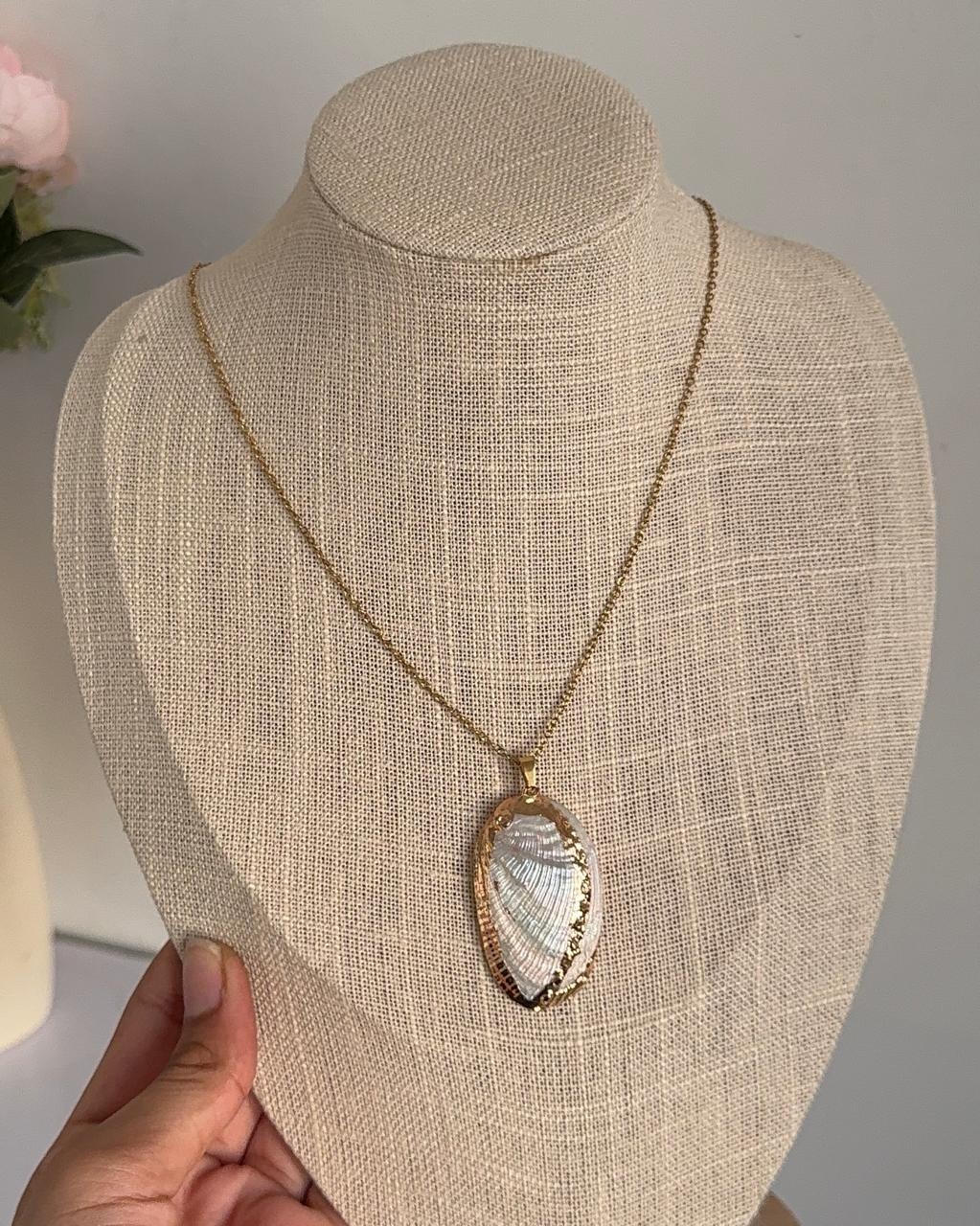 Mermaid Memoir Necklace - Image 2