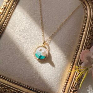 Aqueria Mermaid Tail Necklace