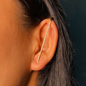 Straight as a Line Earcuff