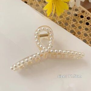 Pearl Delicacy! Clutcher