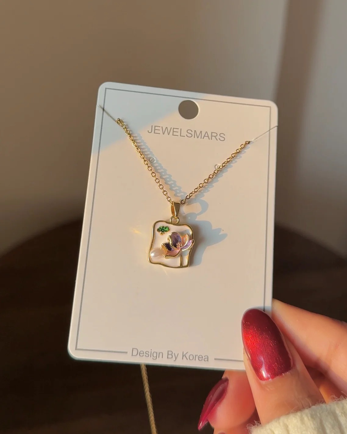 Ivory Willow Vintage Necklace
