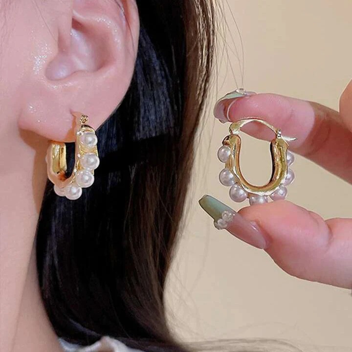 Amelia Pearl Hoop Earrings - Image 4