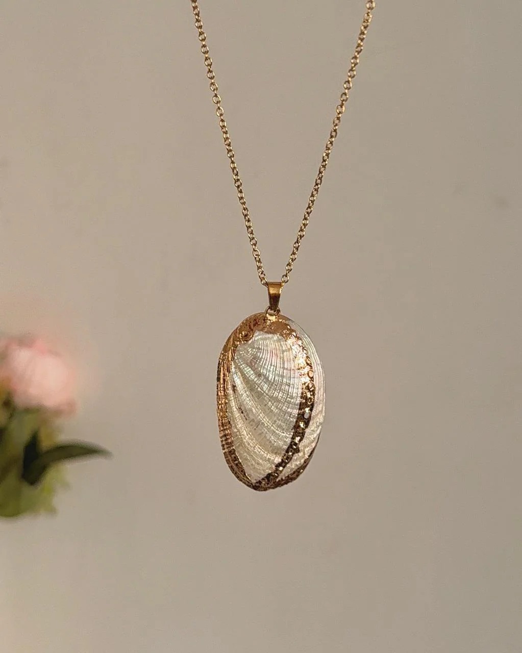 Mermaid Memoir Necklace - Image 3