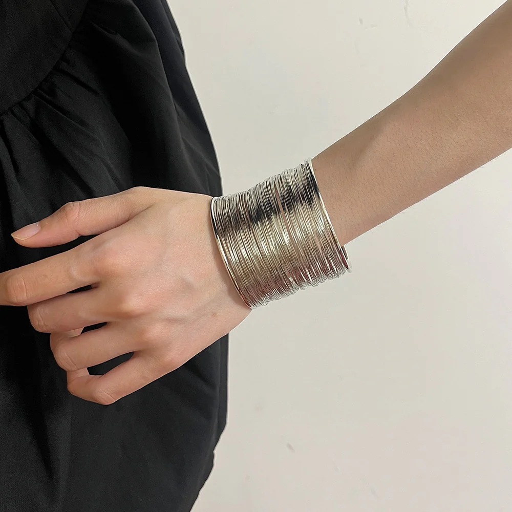 Silver Echo Coiled Handcuff - Image 2