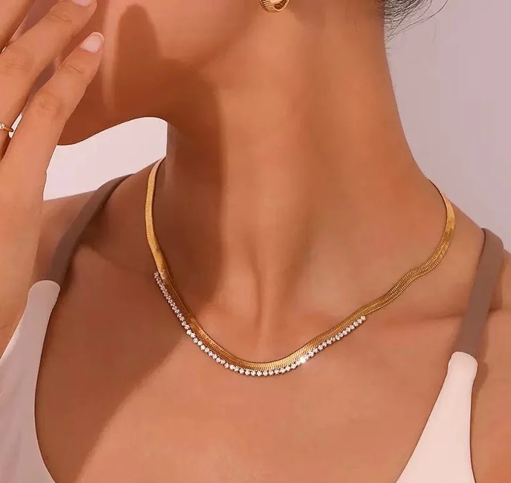 Bejewelled Goddess Necklace - Image 2