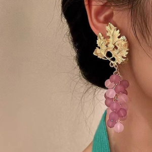 Blushing Duchess Earrings