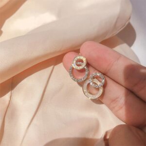 Gracious Mismatch Earrings
