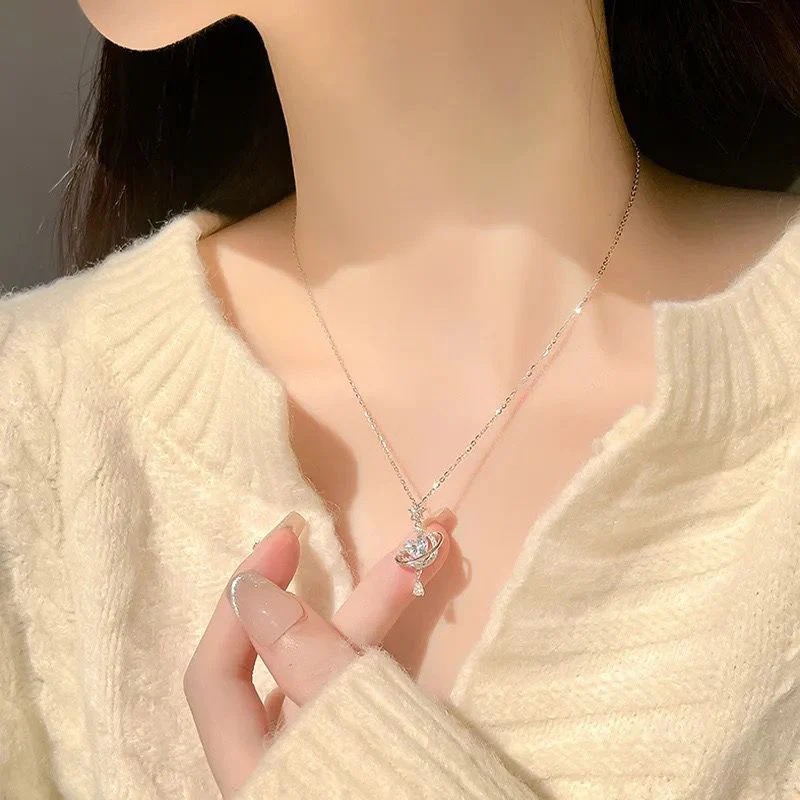 Saturn lite Necklace- silver - Image 3