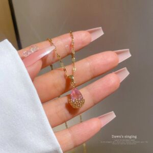 Dreamland Necklace- pink