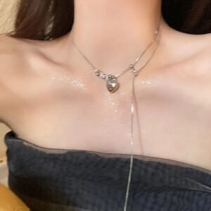 Love me Not Necklace
