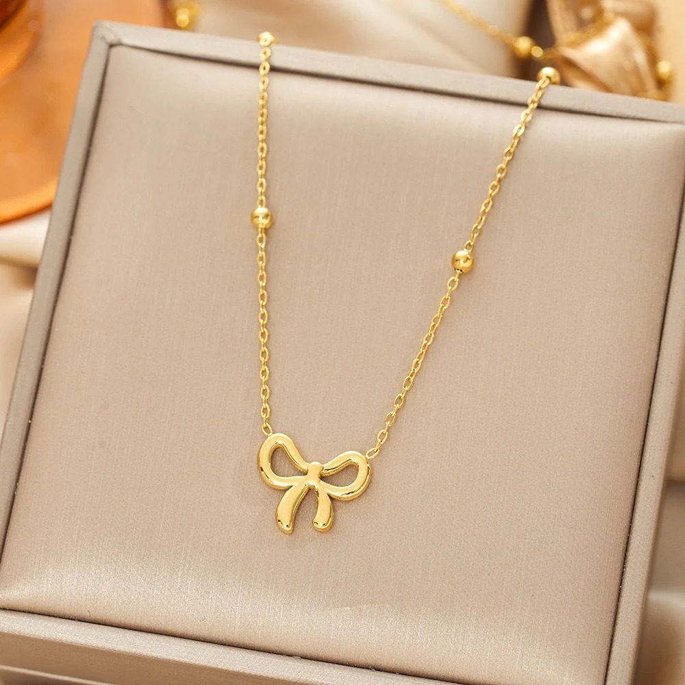 Cute Bow Necklace - Image 6